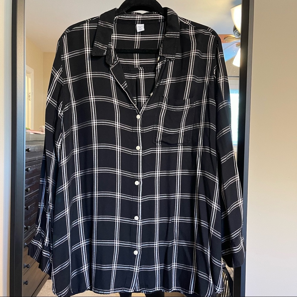 Black and White Plaid Button Down